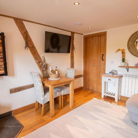 Apple Tree Cottage Херфорд Екстериор снимка